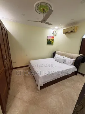 4bdrm Apartment in Upanga West for sale