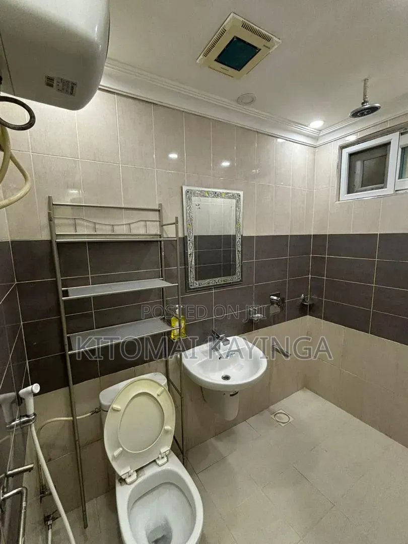 4bdrm Apartment in Upanga West for sale