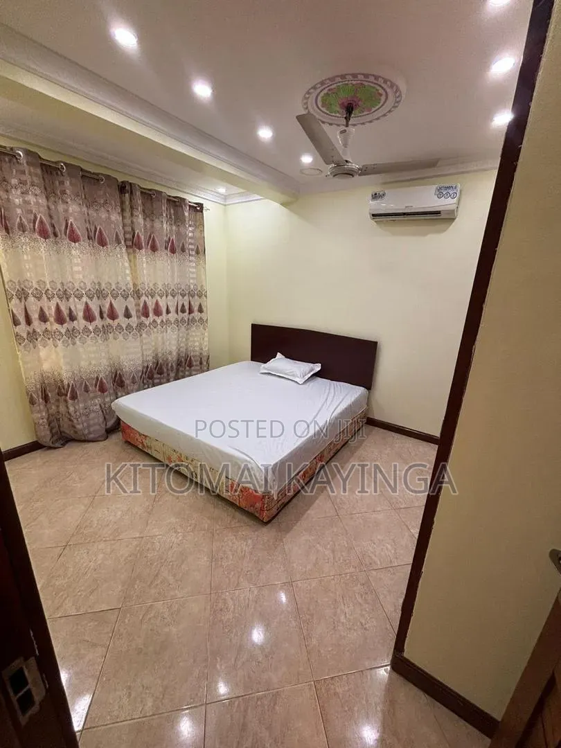 4bdrm Apartment in Upanga West for sale