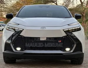 Toyota C-HR 2024 White
