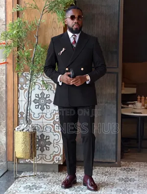 Black Suit Explo Fashion