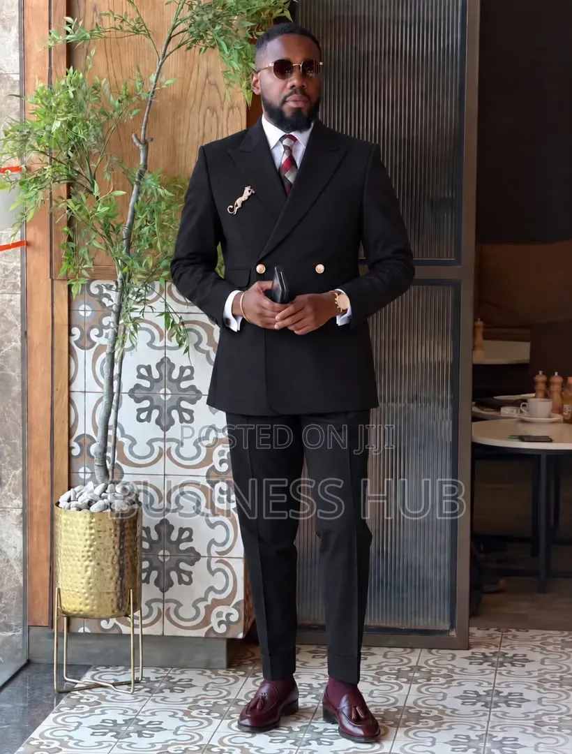 Black Suit Explo Fashion