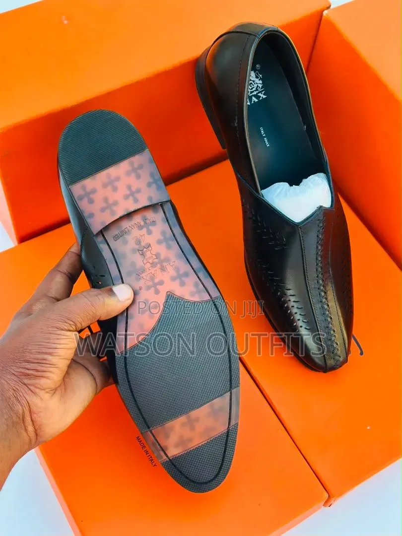 Men's Leather Shoes 1 Black Colour Design ANAX Materials