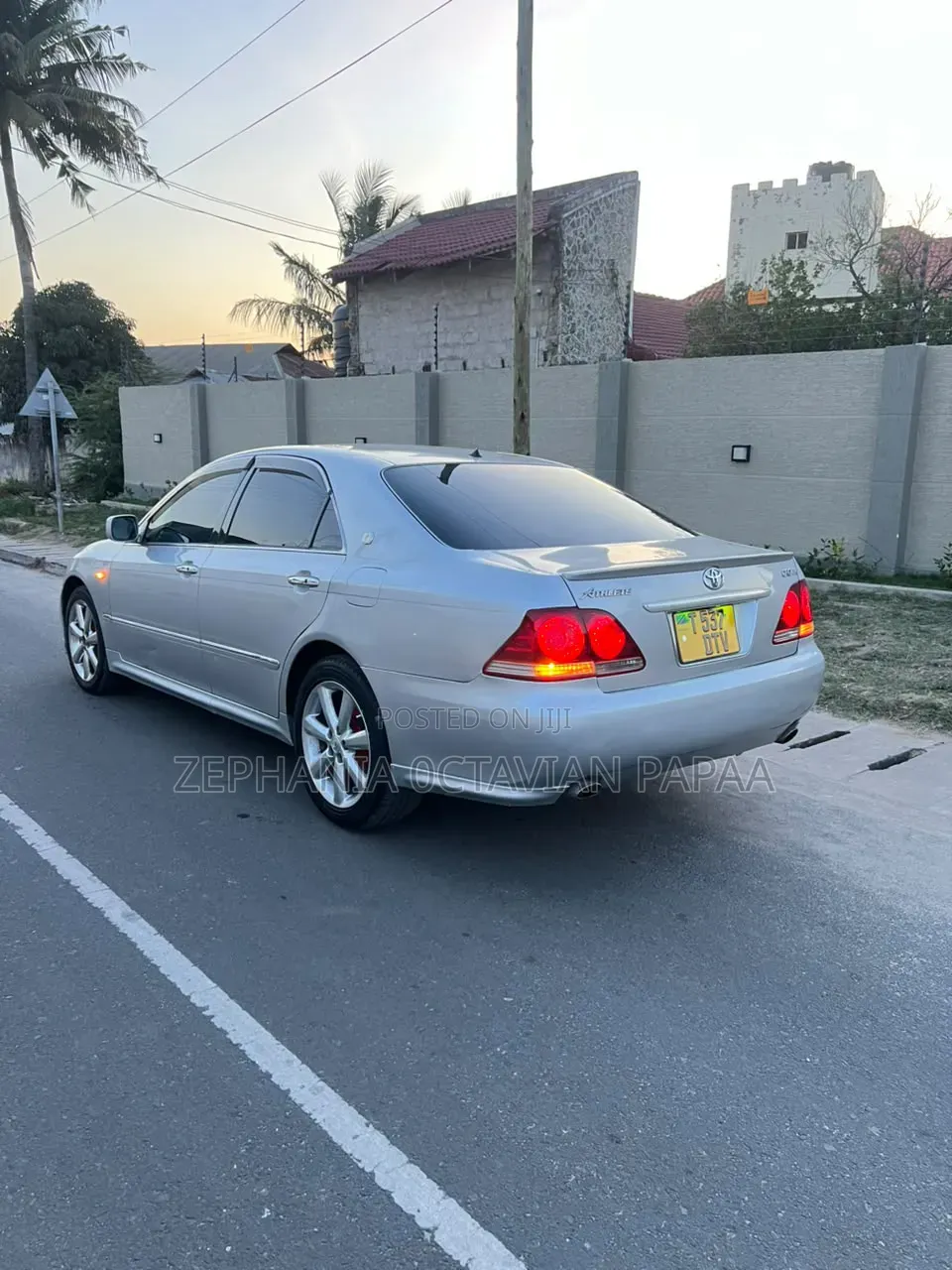 Toyota Crown 2004 Silver