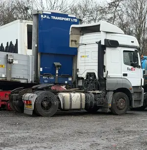 Mercedes Actros