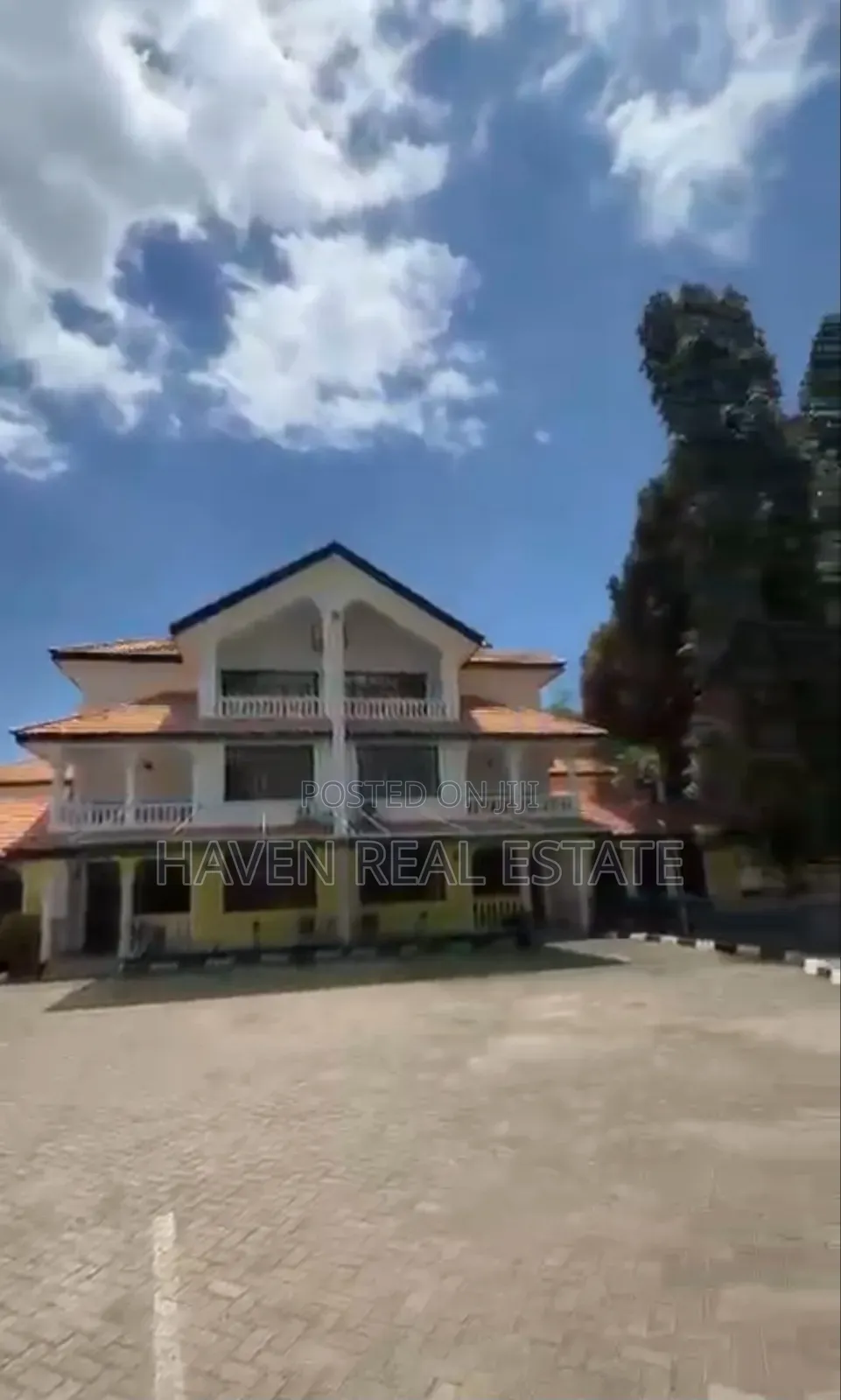 Furnished 4bdrm Villa in Oyster Bay for sale