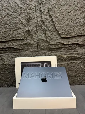 New Laptop Apple MacBook Pro 2024 M4 Max 36GB Apple M4 Max SSD 1T