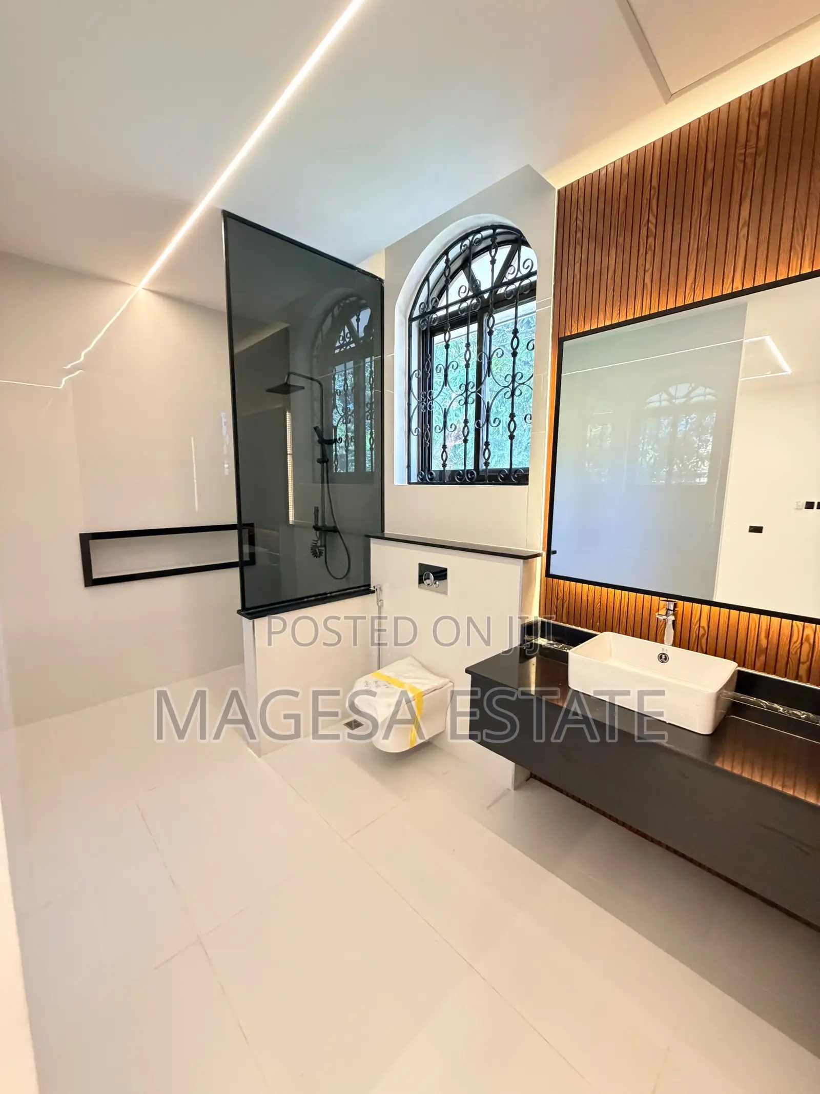 5bdrm House in Masaki for rent