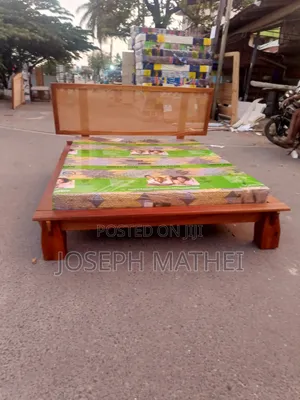Bed Wood Simple 5/6