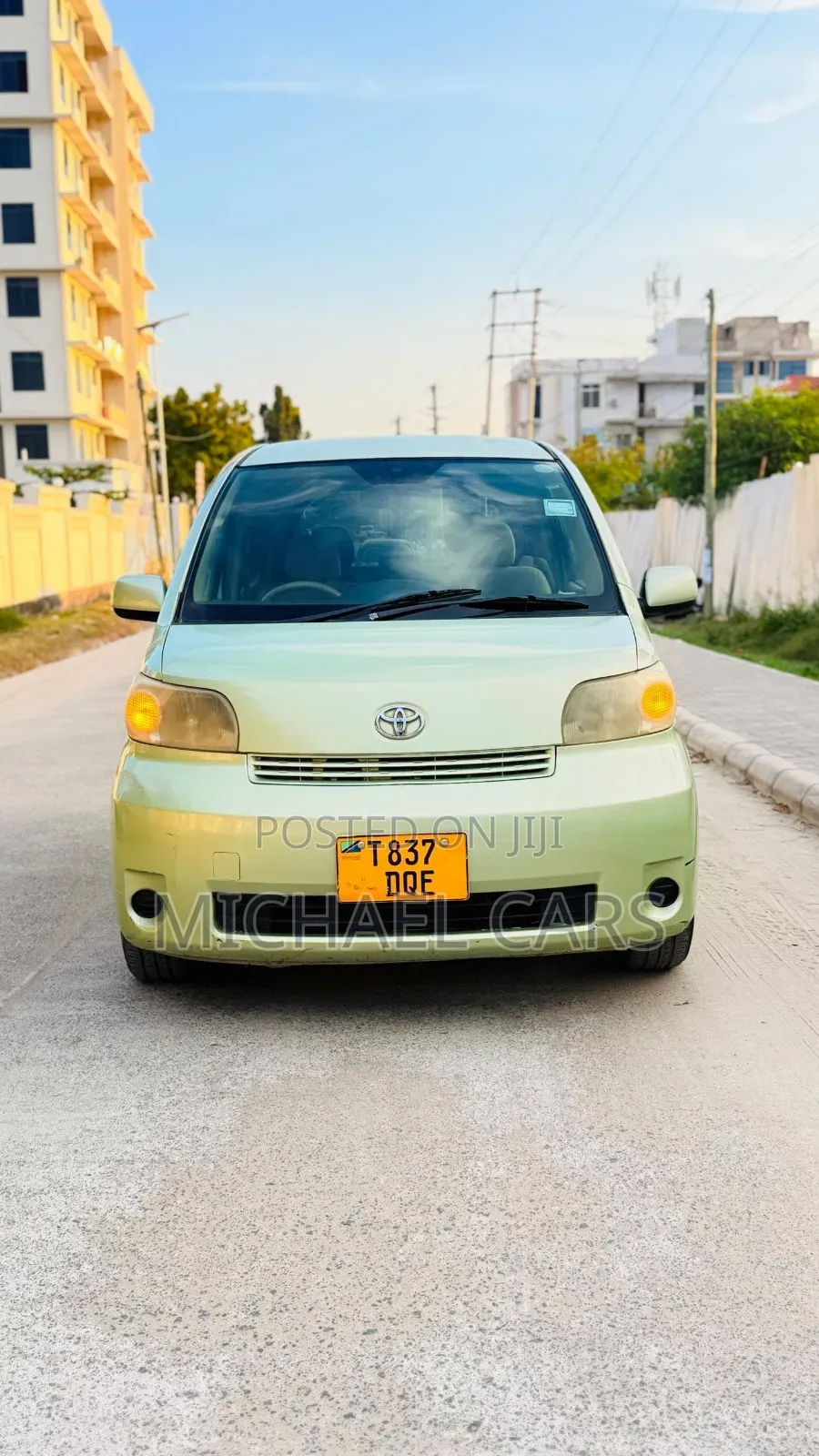Toyota Porte 2005 Beige