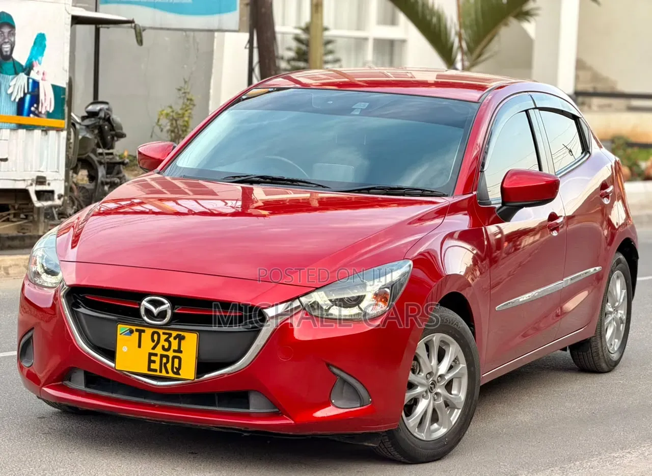 Mazda Demio 2017 Red