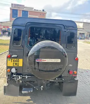 Land Rover Defender 2015 Gray