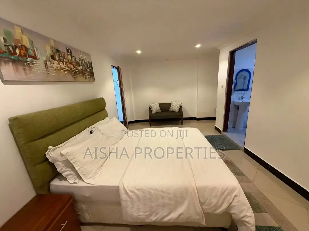 Furnished 2bdrm Apartment in Oyster Bay for rent