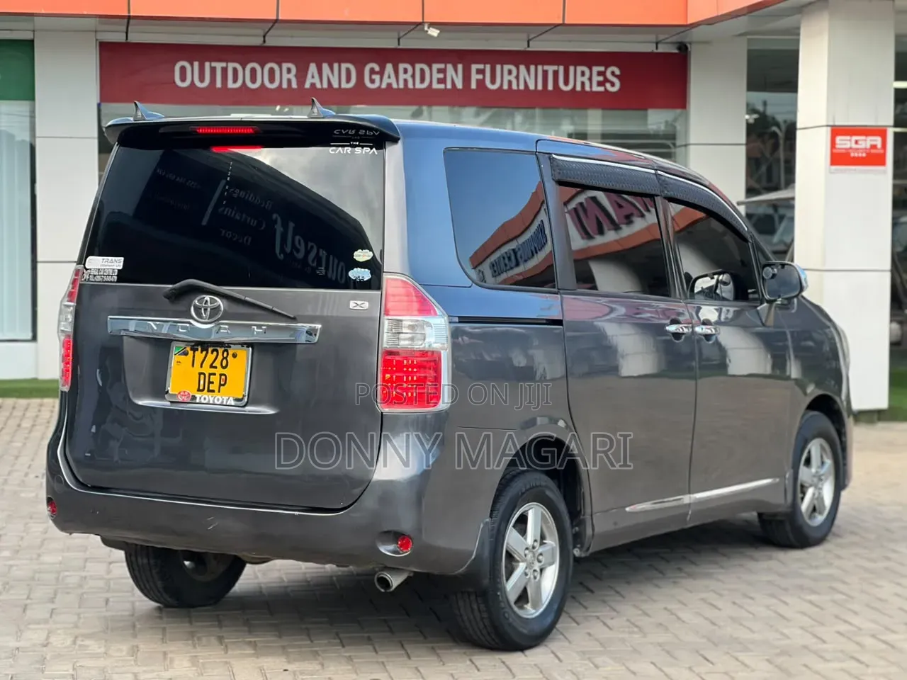 Toyota Noah 2008 Gray