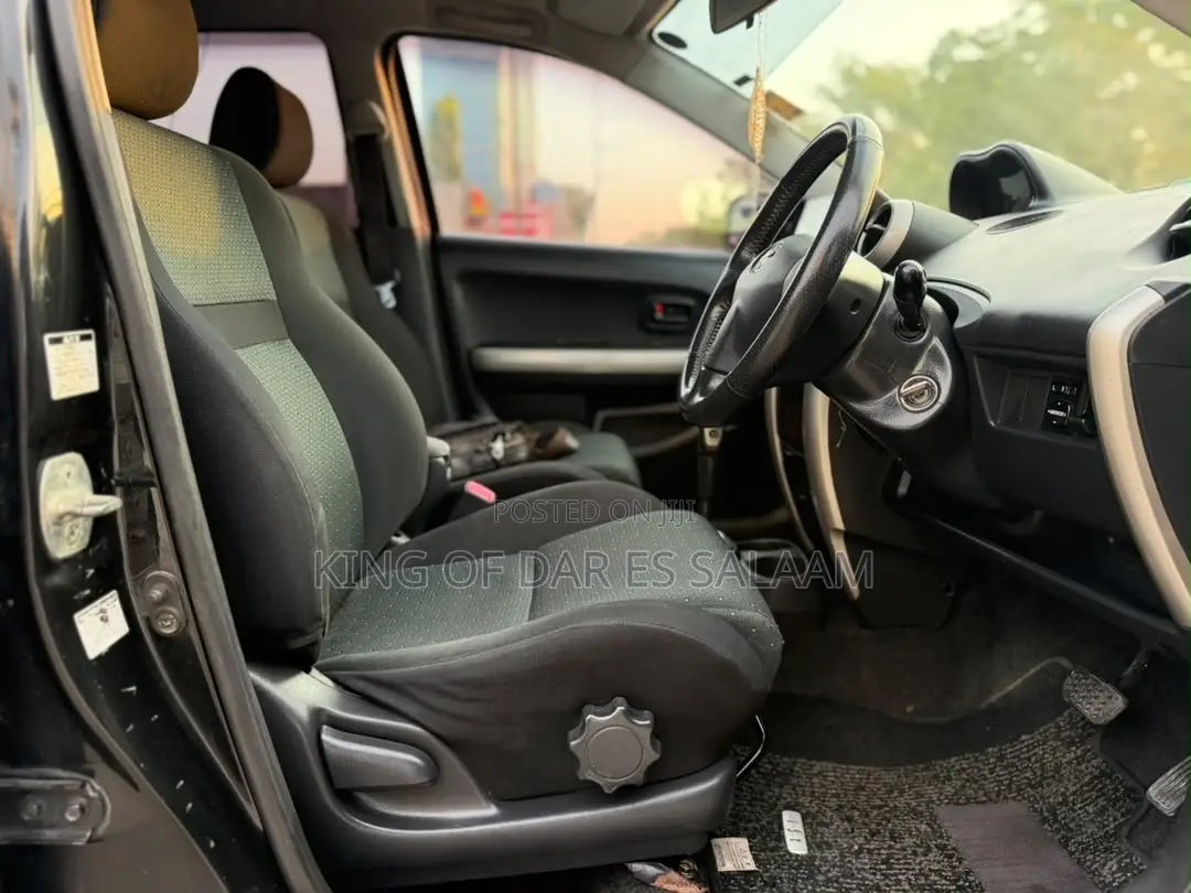 Toyota IST 2006 Black