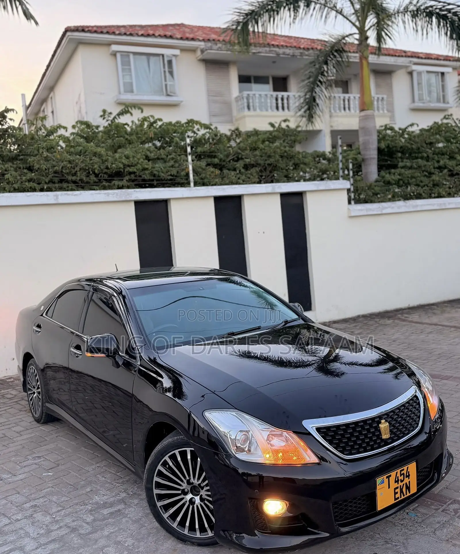 Toyota Crown 2009 Black