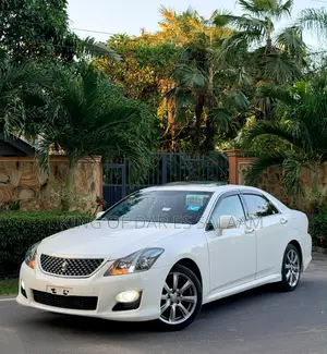 Toyota Crown 2008 White