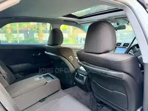 Toyota Crown 2008 White