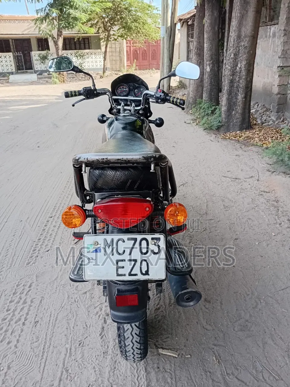 Bajaj Boxer 125 2025 Black