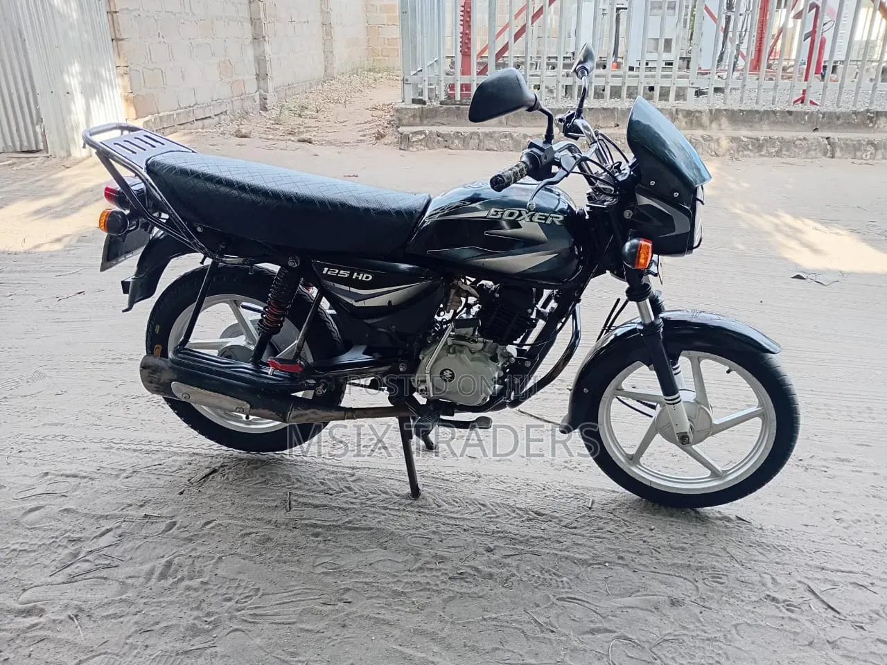 Bajaj Boxer 125 2025 Black