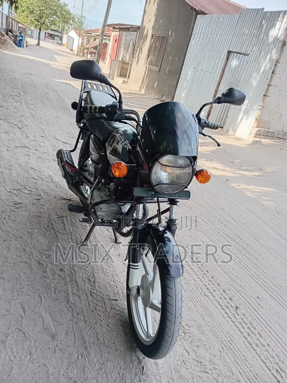 Bajaj Boxer 125 2025 Black