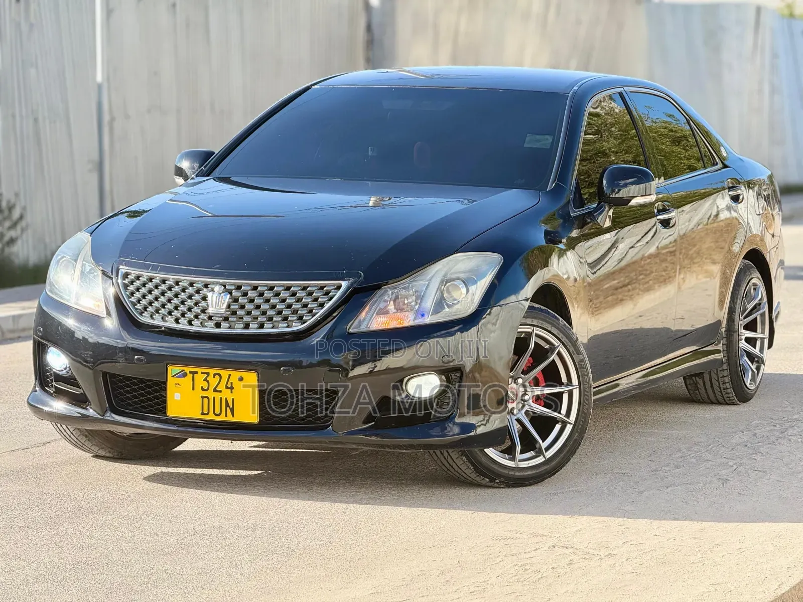 Toyota Crown 2009 Black