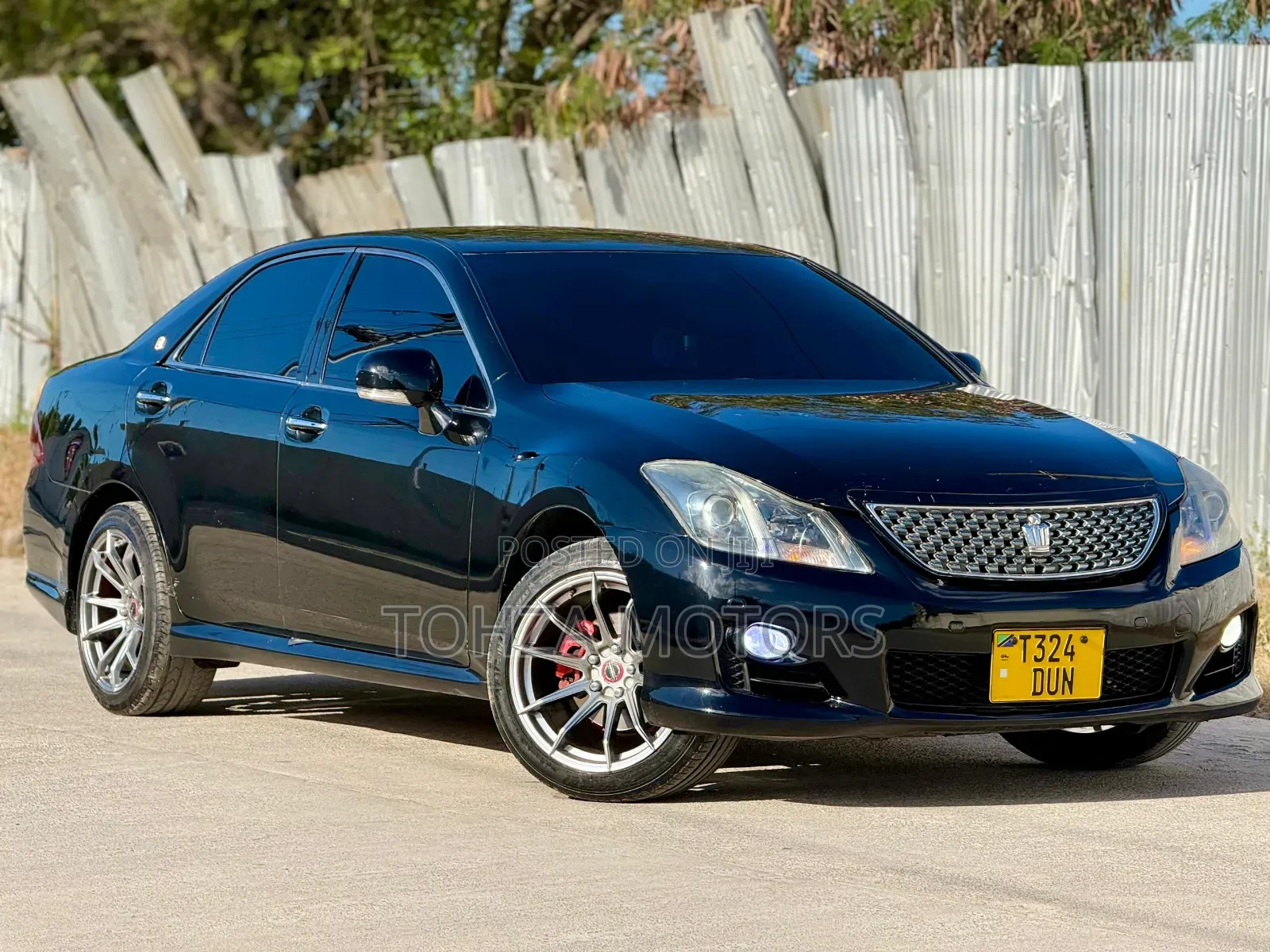 Toyota Crown 2009 Black