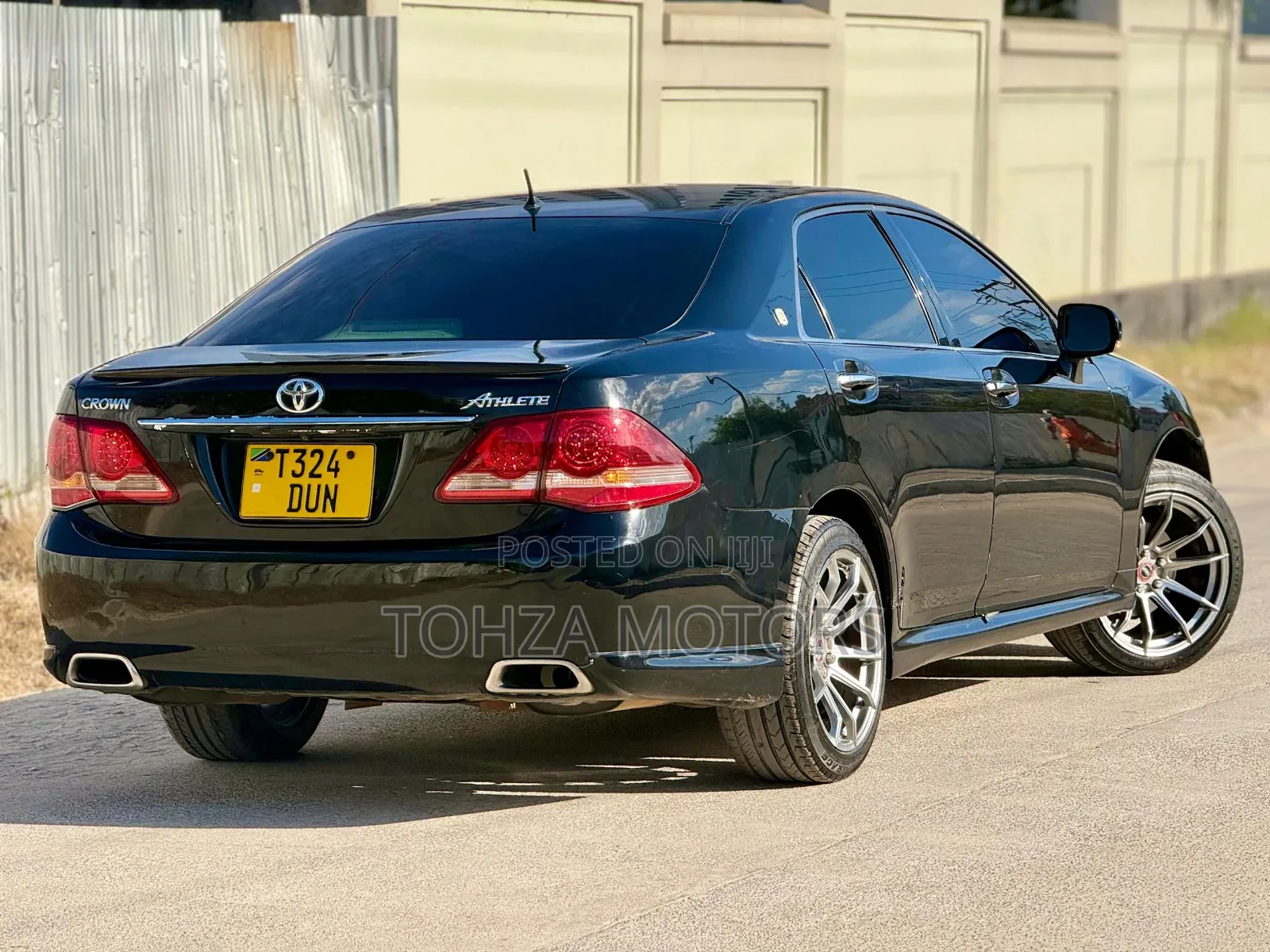Toyota Crown 2009 Black