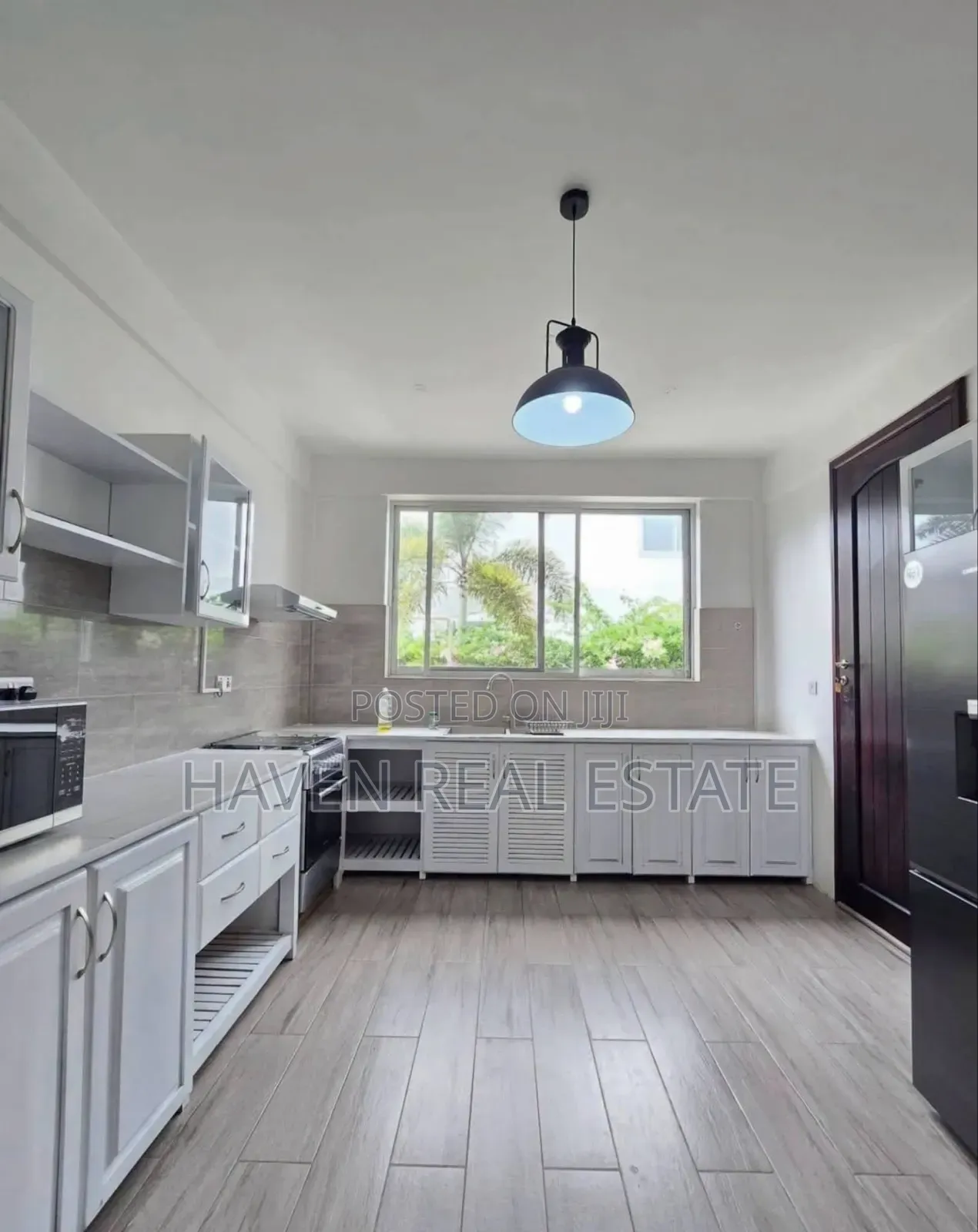 Furnished 3bdrm Villa in Mikocheni for rent