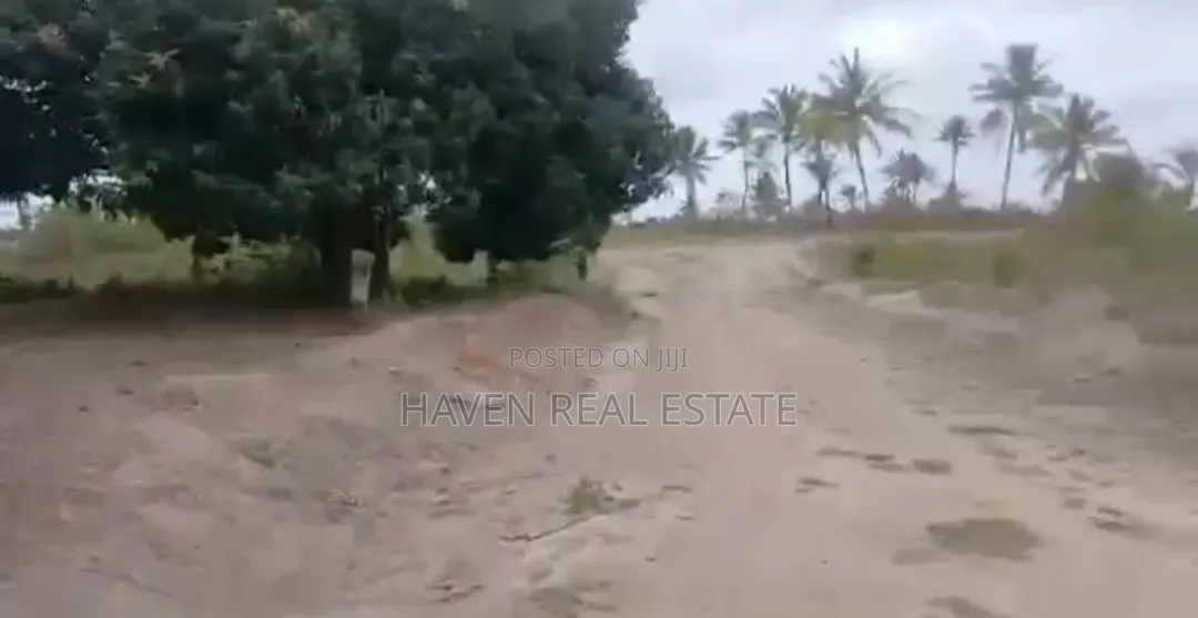 2500 SQMT Plot for Sale at Kigamboni Kibada
