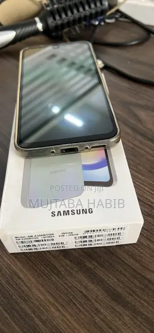 New Samsung Galaxy A25 256 GB White