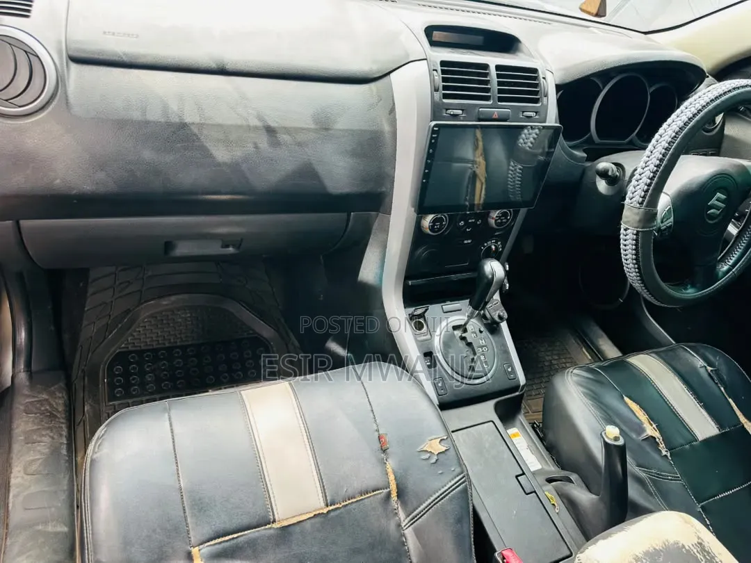 Suzuki Grand Vitara 2007 Gray
