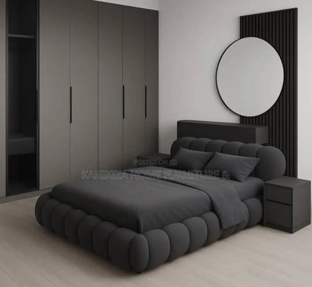 Bedroom Set Ya Wardrobe Ya Milango Mitano,bubble Sofa, Na Bedside