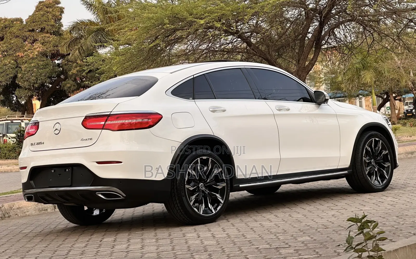 Mercedes-Benz GLC-Class 2017 Off white