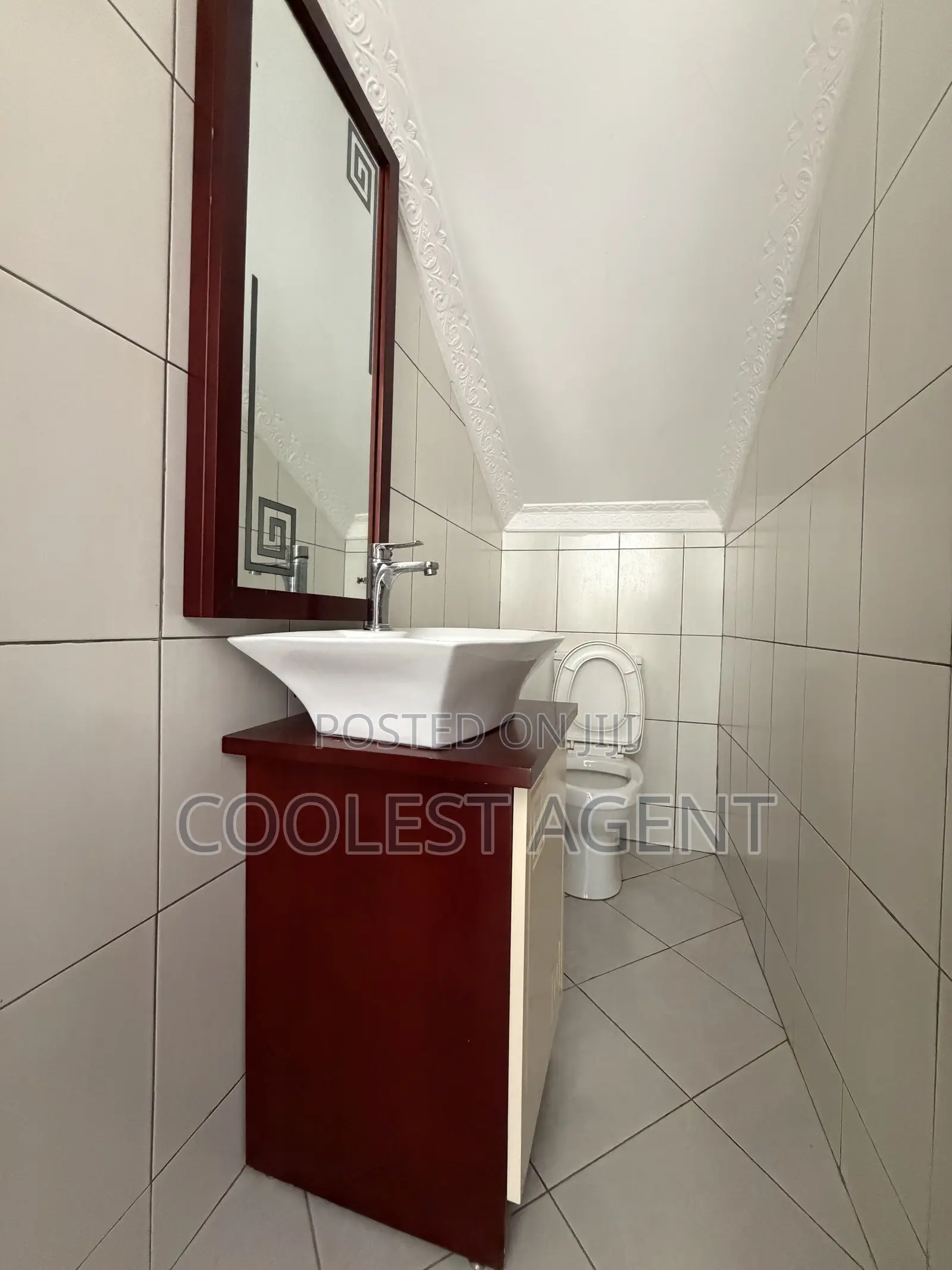 6bdrm Duplex in Coolest Estate, Mbezi Beach for rent