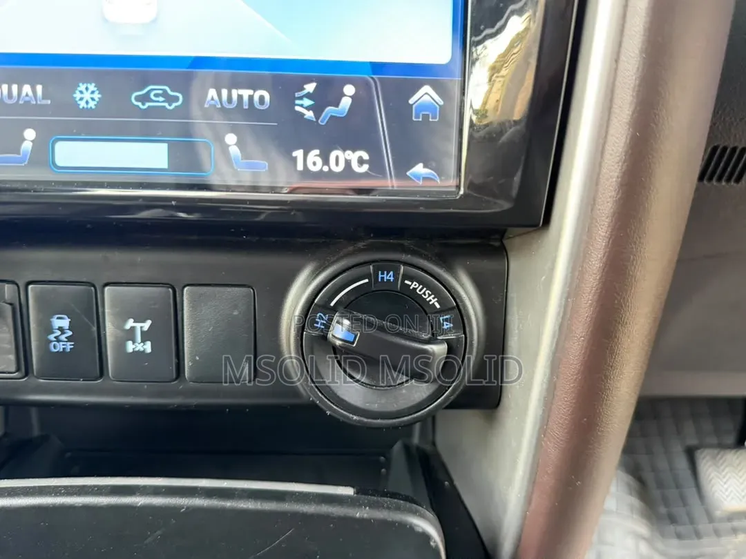 Toyota Fortuner 2023 Gray