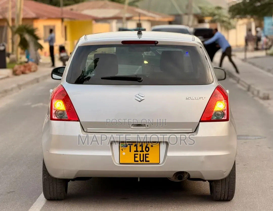 Suzuki Swift 1.3 2006 Silver