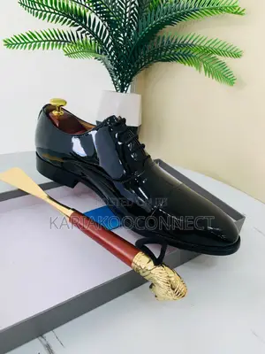 Men's Black Patent Leather Oxford Lace-Up Shoes