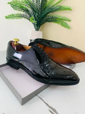 Men's Black Patent Leather Oxford Lace-Up Shoes