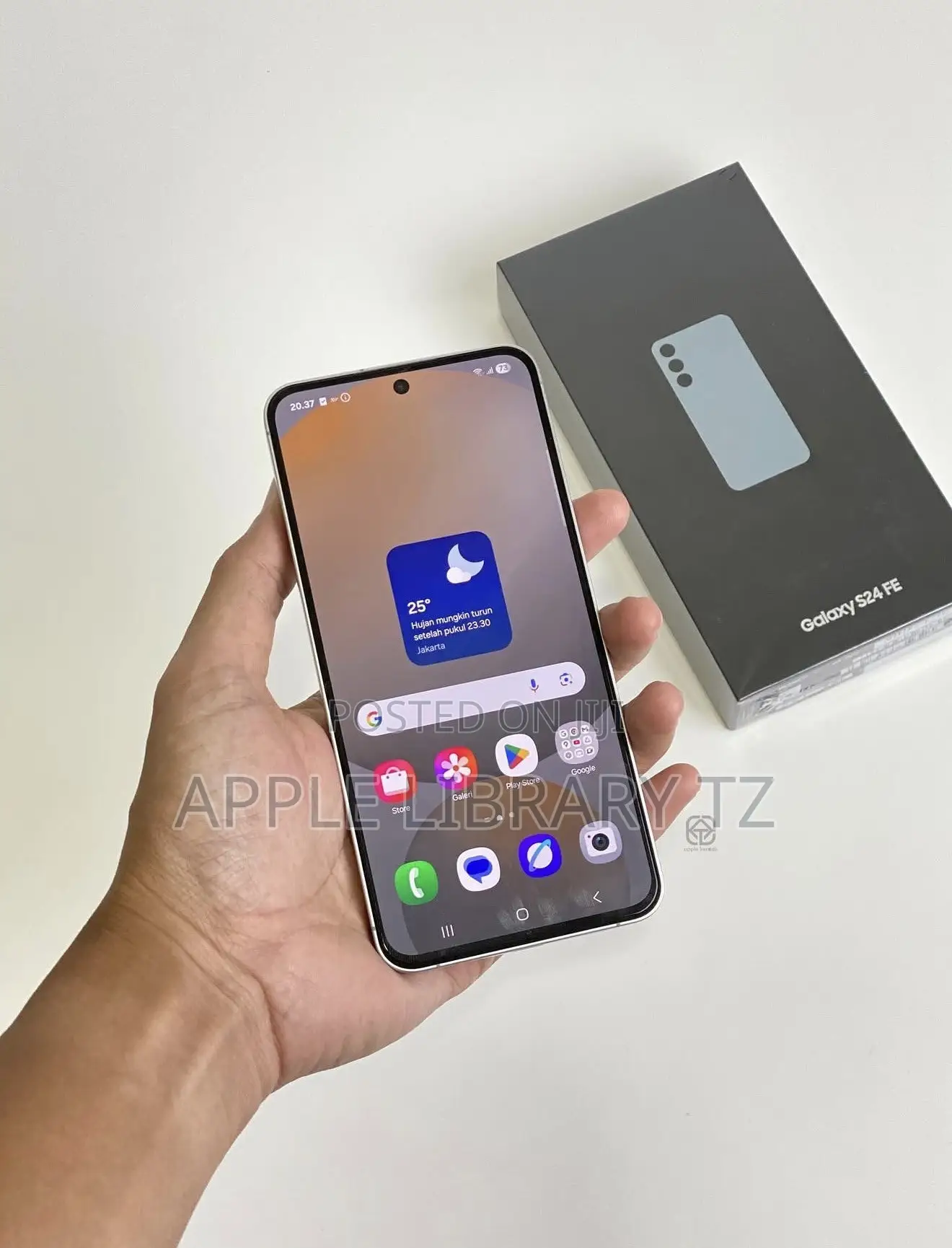 New Samsung Galaxy S24 FE 256 GB White