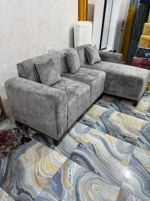 Simple L Shaped Sofa Ya Watu Wanne Ipo Tayari