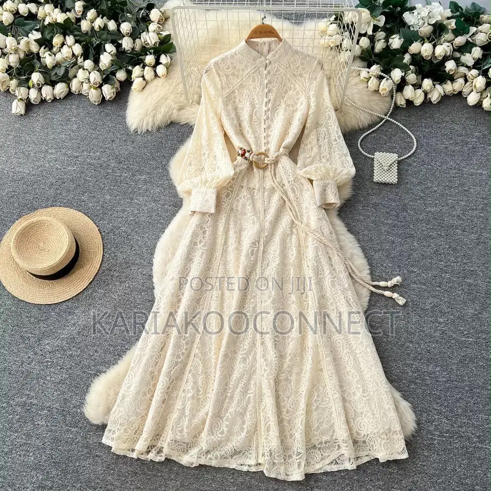 Elegant Lace Maxi Dress