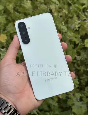 New Samsung Galaxy M16 256 GB Green