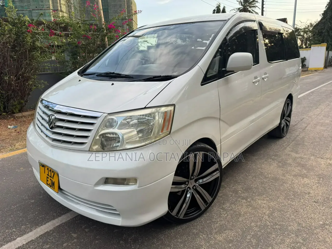Toyota Alphard 2007 White
