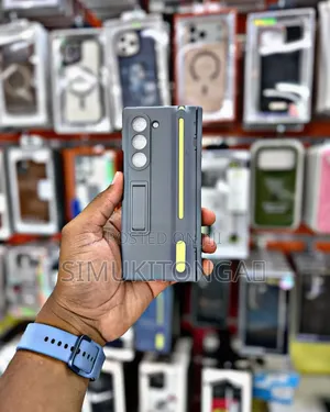Samsung ZFold SPen Case Is Made for Those Who Want Sleek Protection
