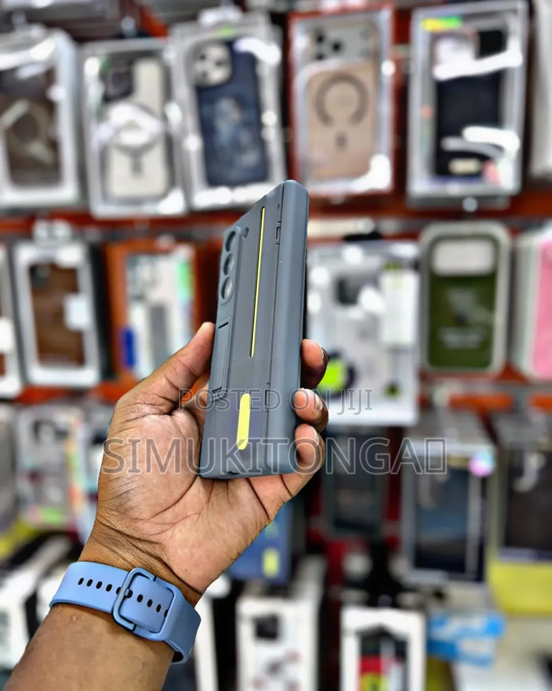 Samsung ZFold SPen Case Is Made for Those Who Want Sleek Protection