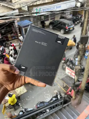 New Samsung Galaxy Z Fold4 256 GB Black