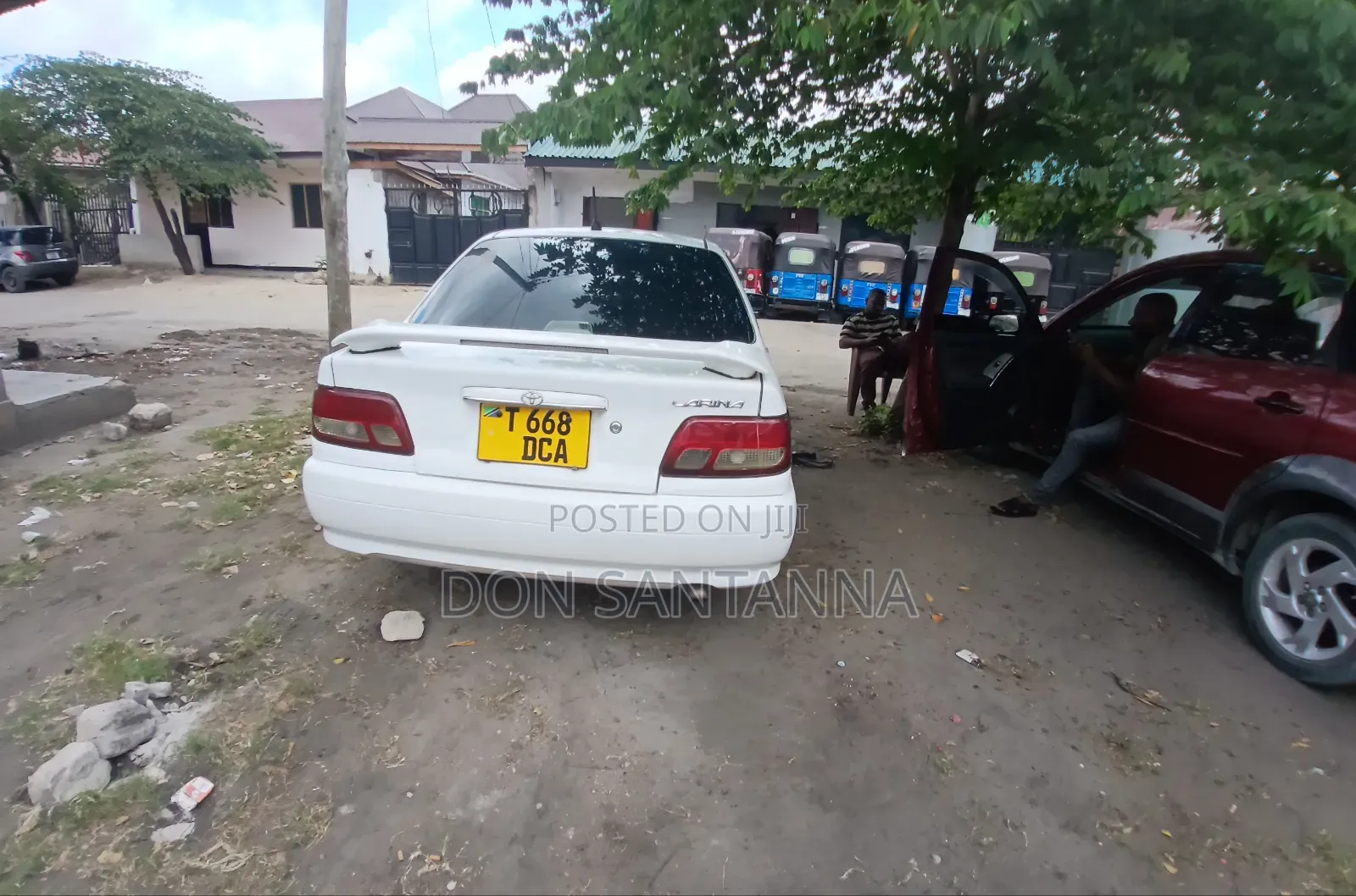 Toyota Carina 2001 White