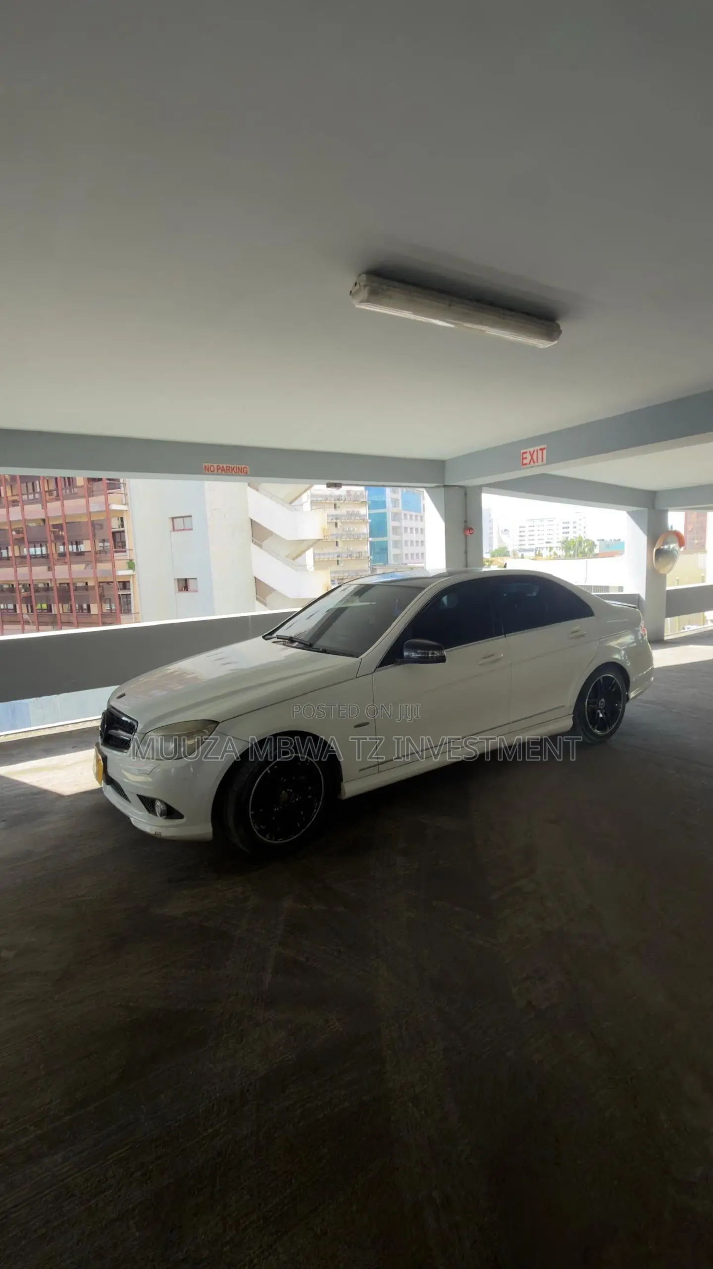 Mercedes-Benz C200 2008 White
