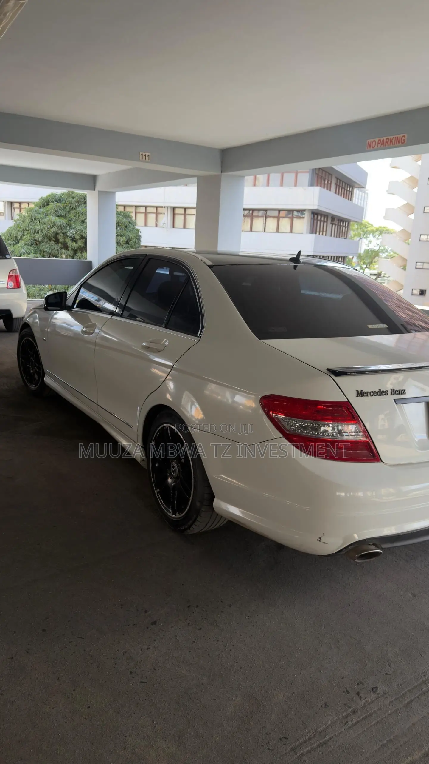 Mercedes-Benz C200 2008 White
